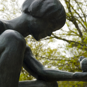 30-bac_1x1-boy_and_bird_fountain