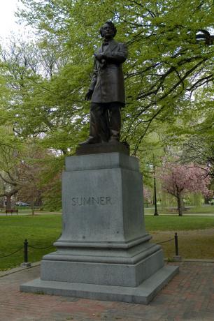 33-charles_sumner-1