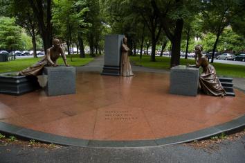 5-boston_womens_memorial-1