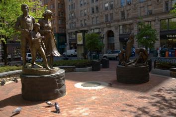 76-boston_irish_famine_memorial-2